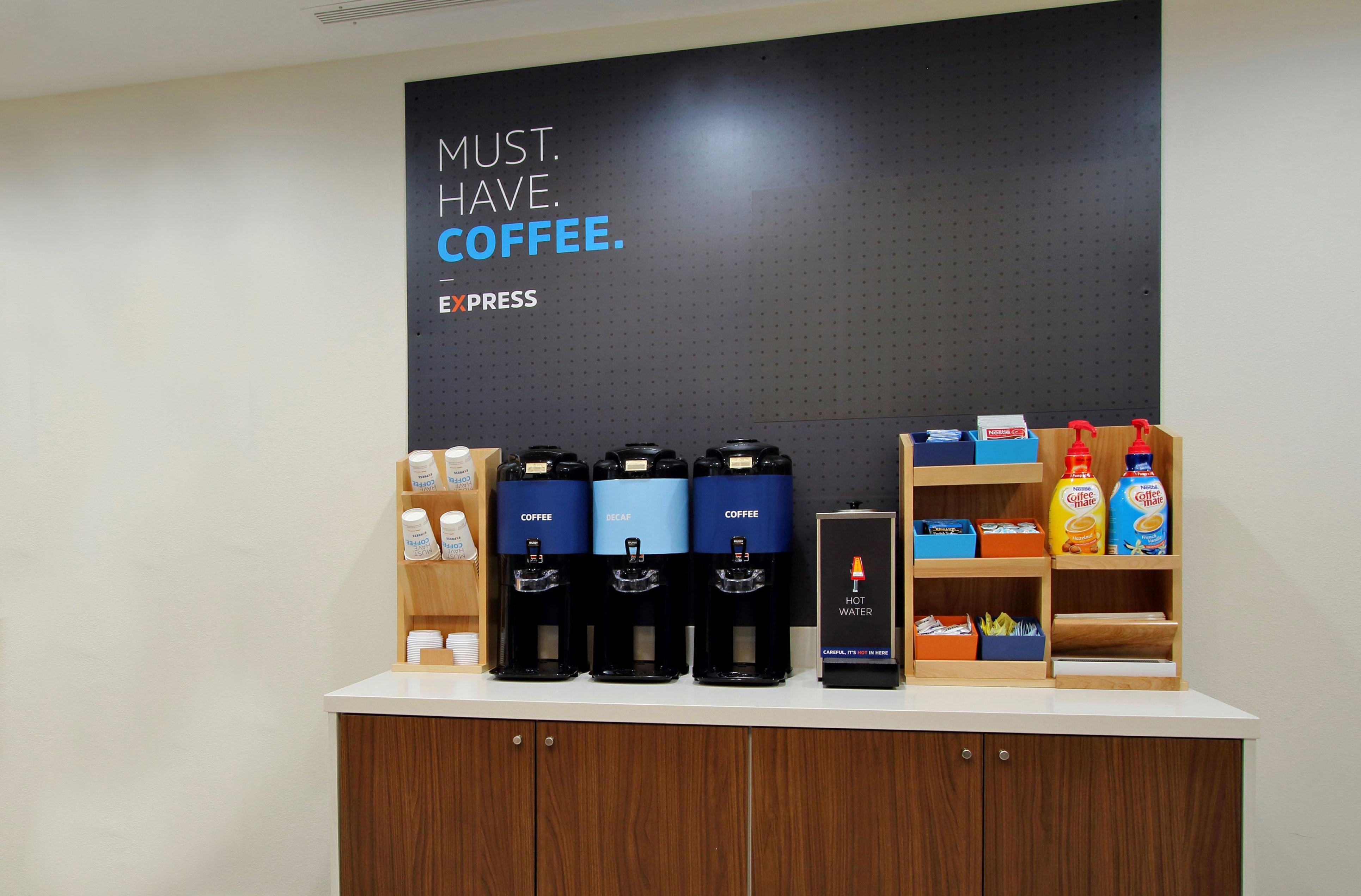 Holiday Inn Express Hotel & Suites Rogers By Ihg Екстериор снимка